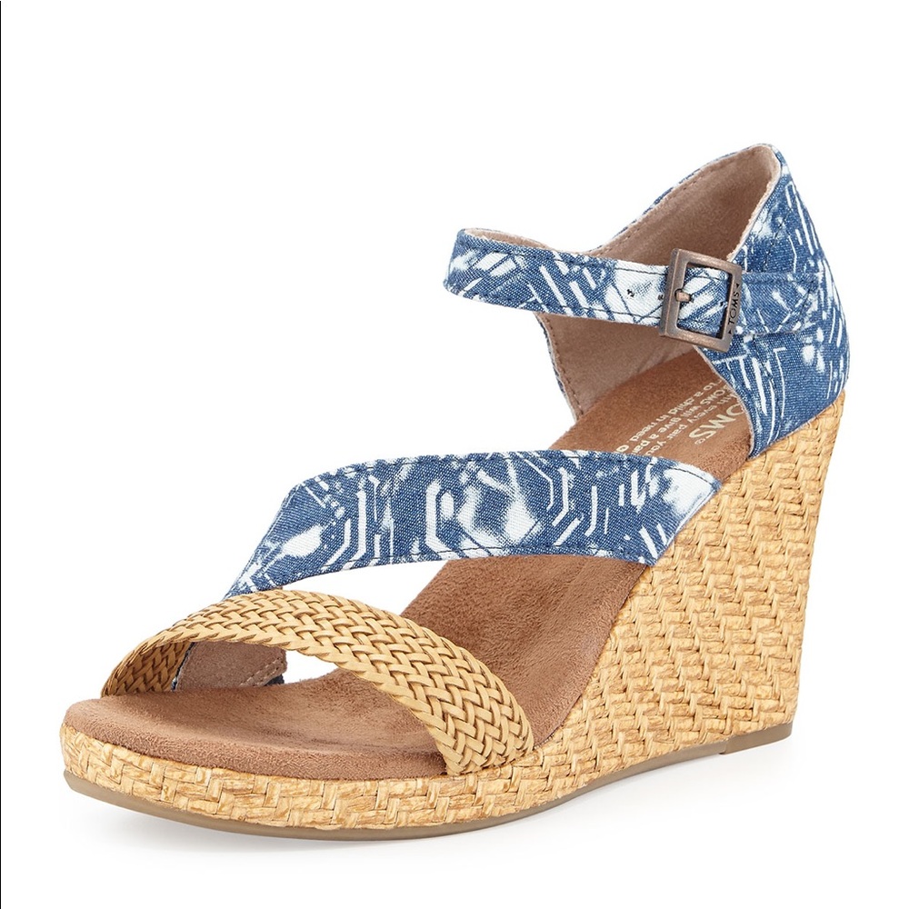 Toms Clarissa Printed Wedge Sandal in Baltic Blue